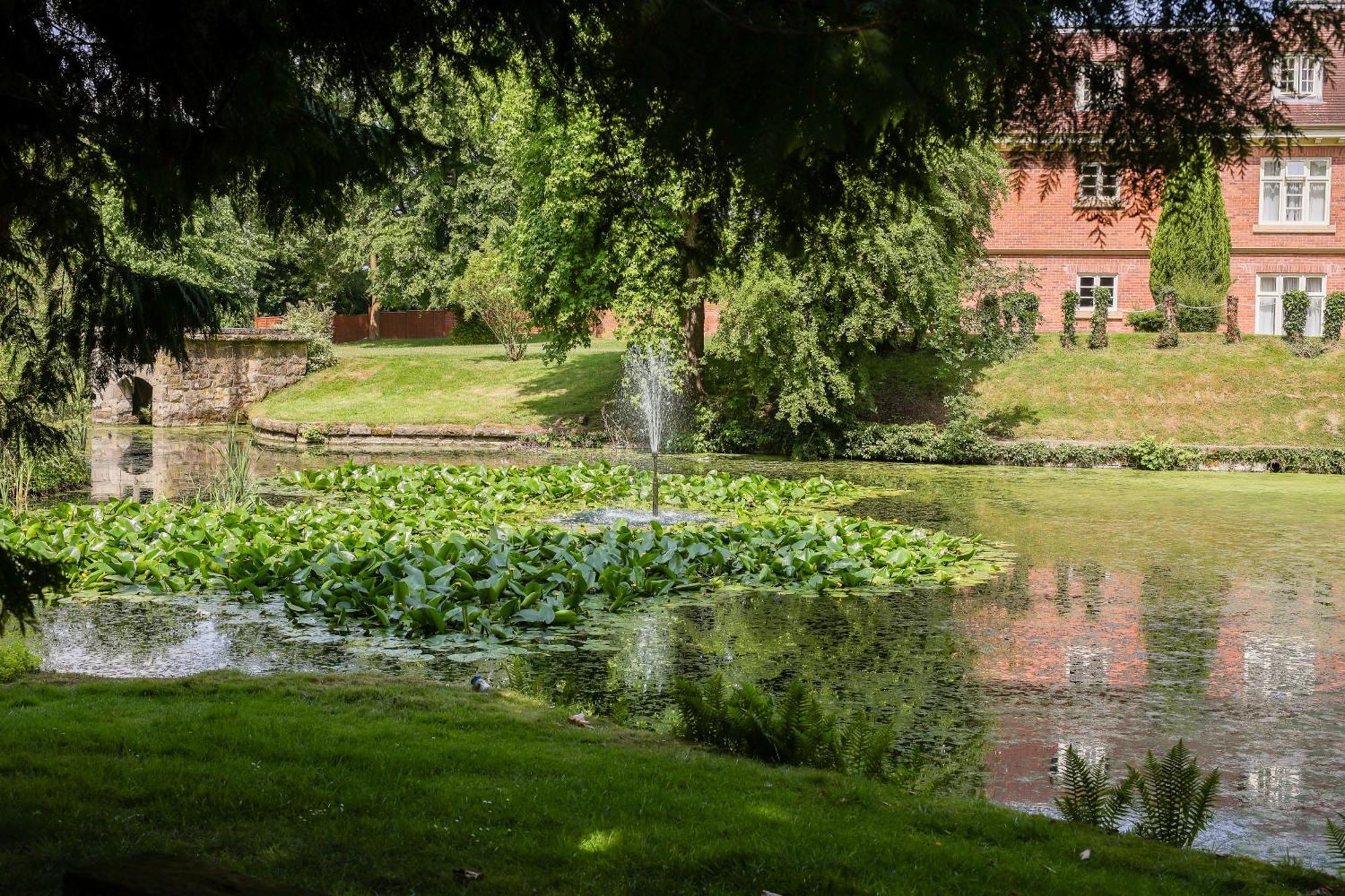 Albrighton Hall Hotel And Spa, A Member Of Radisson Individuals Shrewsbury Exterior photo