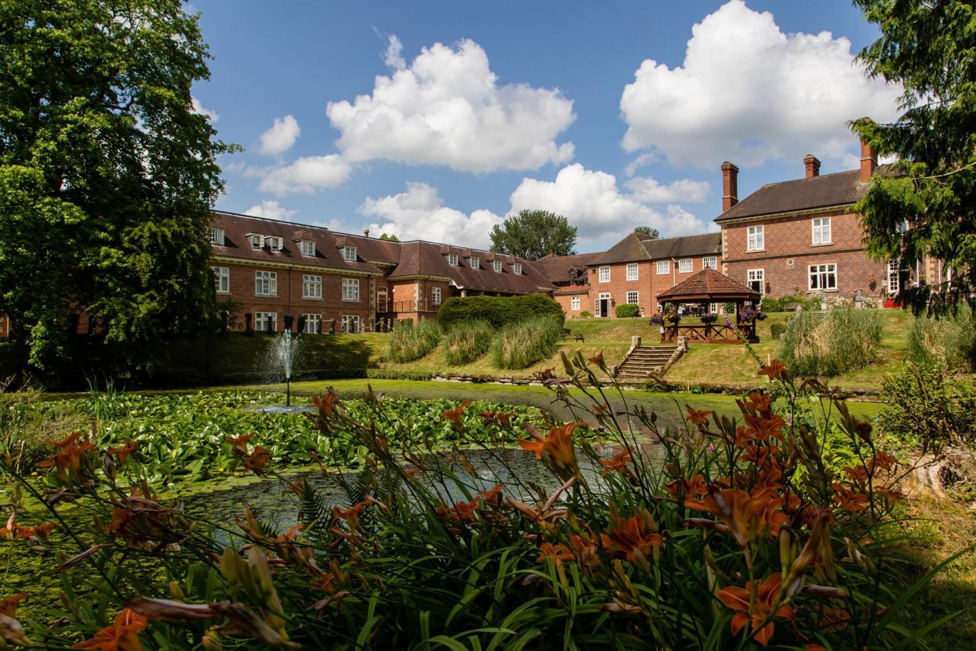 Albrighton Hall Hotel And Spa, A Member Of Radisson Individuals Shrewsbury Exterior photo