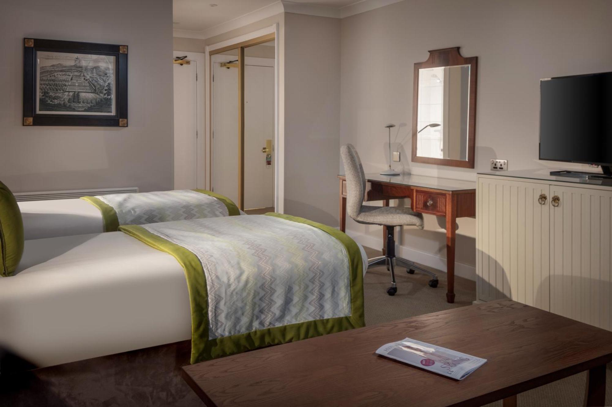 Albrighton Hall Hotel And Spa, A Member Of Radisson Individuals Shrewsbury Exterior photo