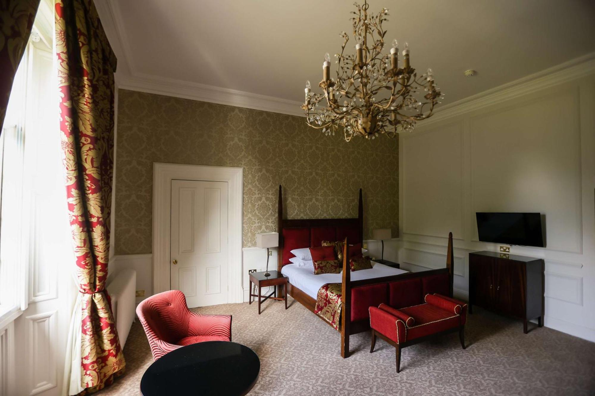 Albrighton Hall Hotel And Spa, A Member Of Radisson Individuals Shrewsbury Exterior photo